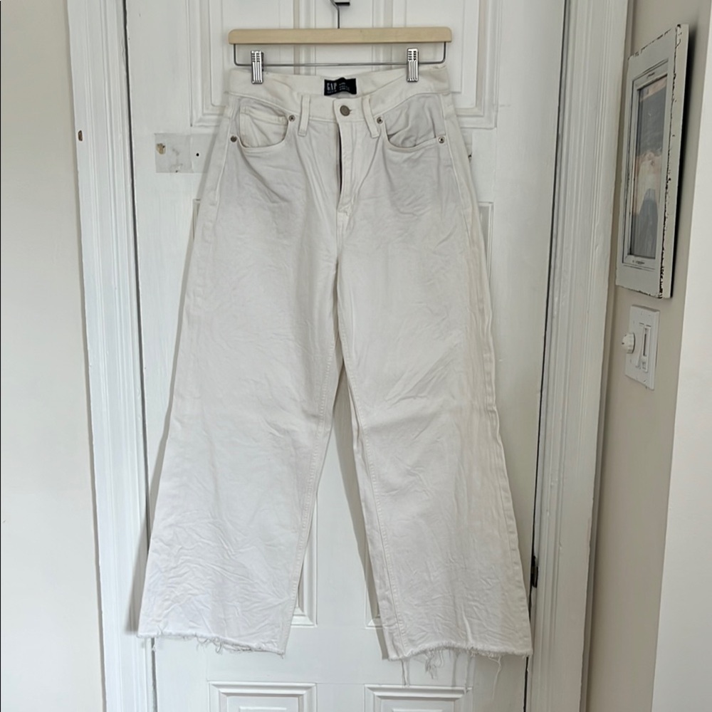 GAP Women's White High Rise Wide-Leg Jeans - Size 6/28R
